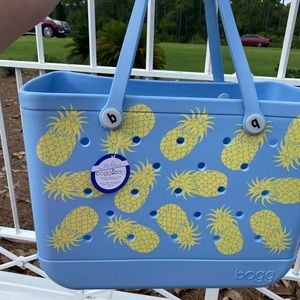 Limited Edition Pineapple Bogg Bag